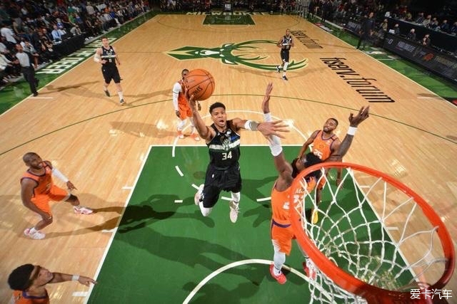 意甲-伊尔迪兹破门维阿建功 尤文图斯2-0都灵