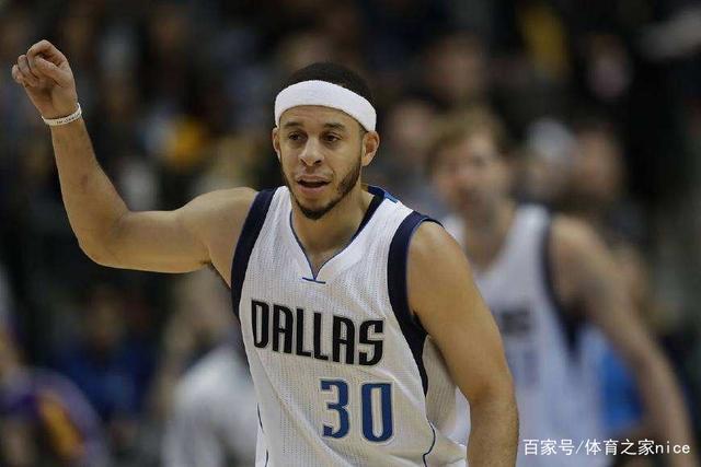 纪卓13+13青岛送四川22连败 广州大胜同曦